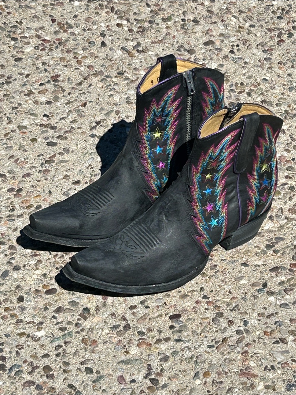 NEW Old Gringo Black Ankle Booties with Rainbow Star & Lightning Embroidery